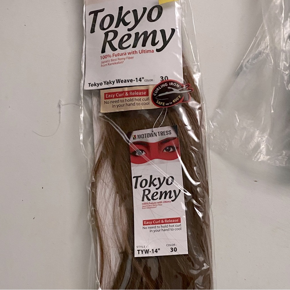 NWT Tokyo Remy Yaky weave hair. Color 30 14”. Red/brown. Heat safe.